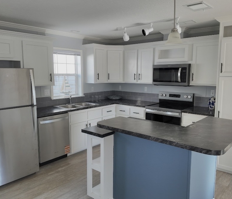 new manufactured homes, driveways, 55+ manufactured home communities zephyrhills, manufactured homes pasco county fl, Spark m