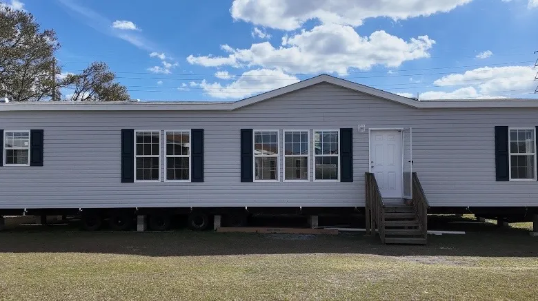 “Apopka” Jacobsen Model Home